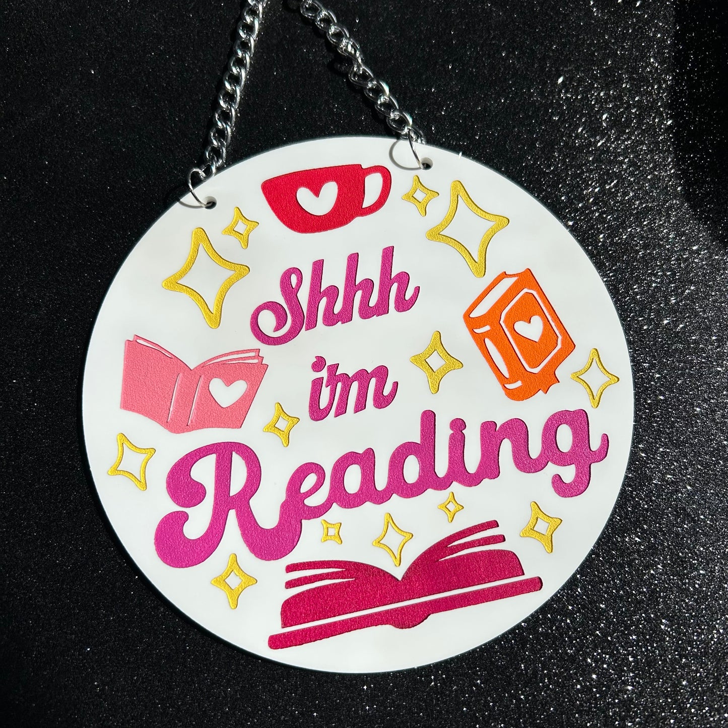 shh im reading wall hanging